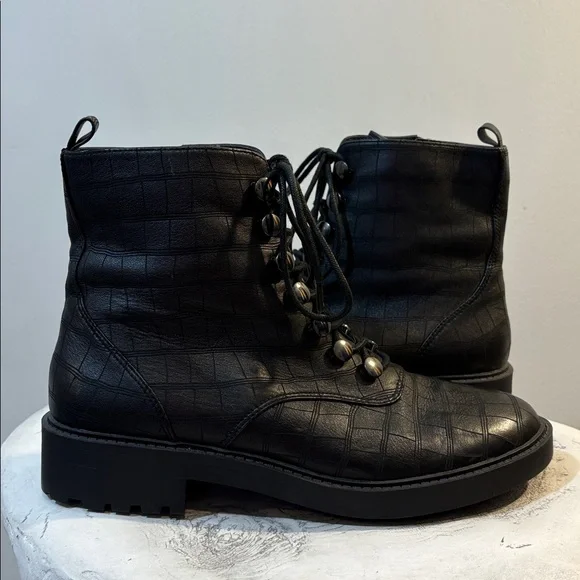 Black Lace Up Combat Style Snake / Croc Reptile Embossed Ankle Boots, size 8 - Picture 8 of 13